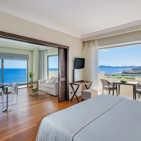 Hotel Elysium & 5*